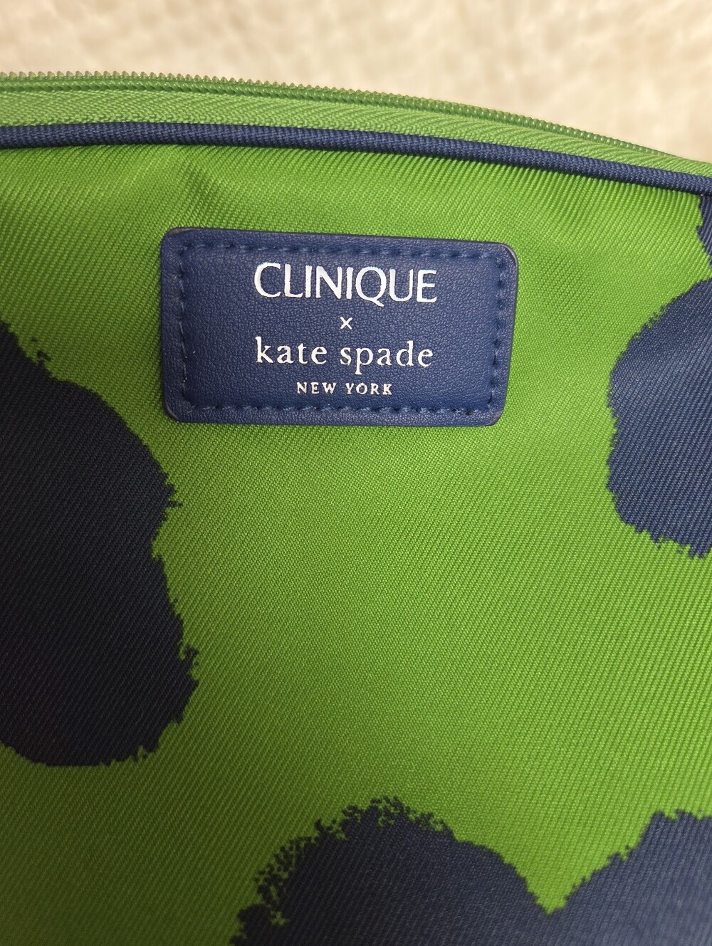 New Clinique x Kate Spade Green Navy  Makeup Bag Zipper Pouch - Picture 3 of 4